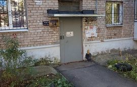 Ремонт козырьков подъездов дома по адресу ул. Бушмакина, 14 Ремонт козырьков подъездов дома по адресу ул. Бушмакина, 14